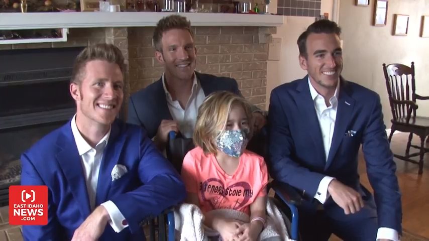Music in the Key of Life – GENTRI Surprises Seriously Ill Girl at Home and Sings a Special Song