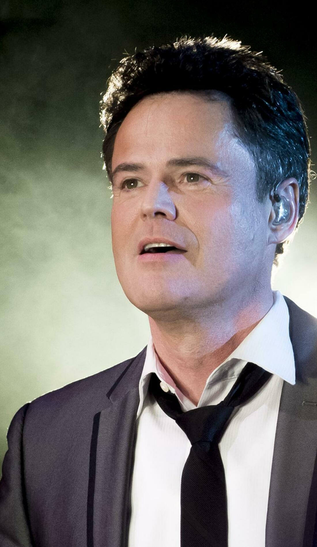 Donny Osmond returns to the Stage in Vegas After Learning to Walk Again